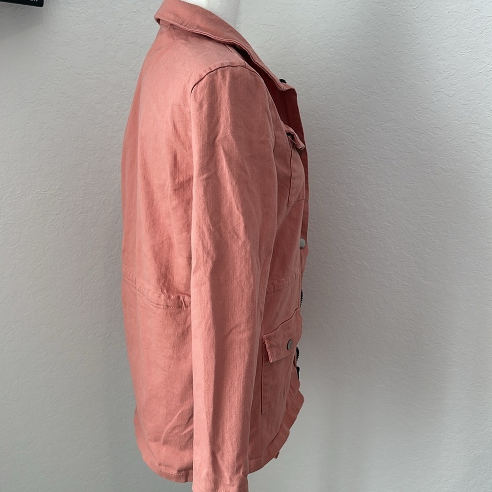Utility Jacket - Picture 5 of 9